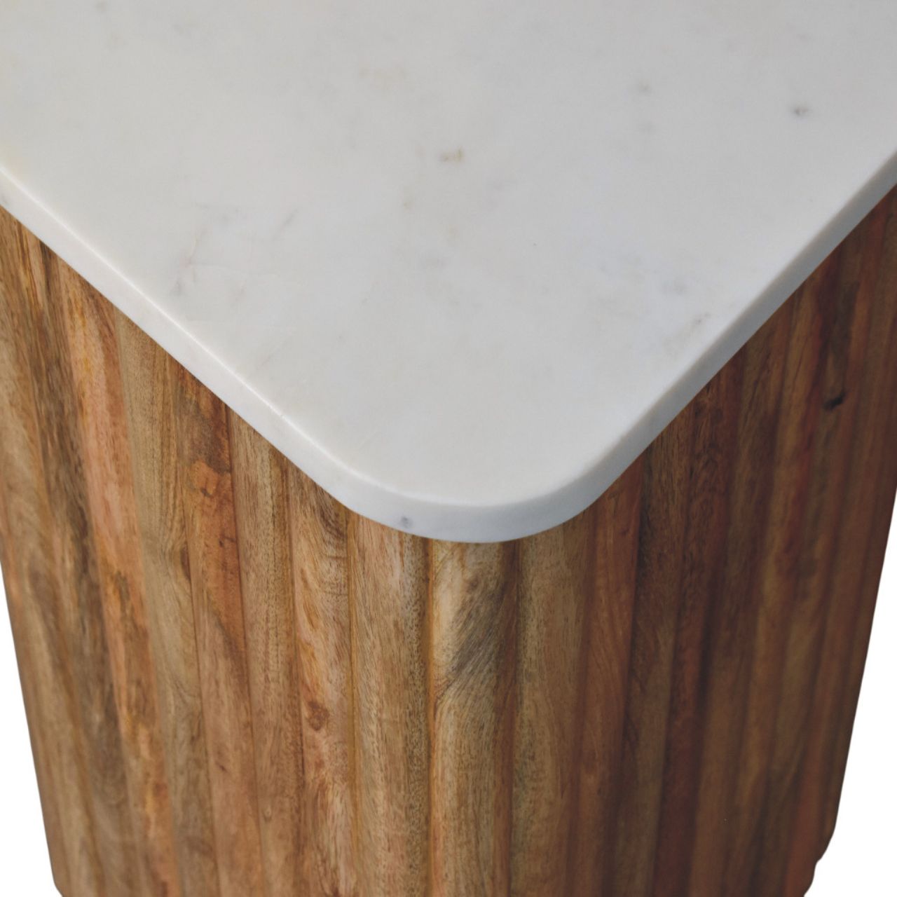 Tavolino in Mango Massello Oak-ish con Piano in Marmo e Gambe Scanalate