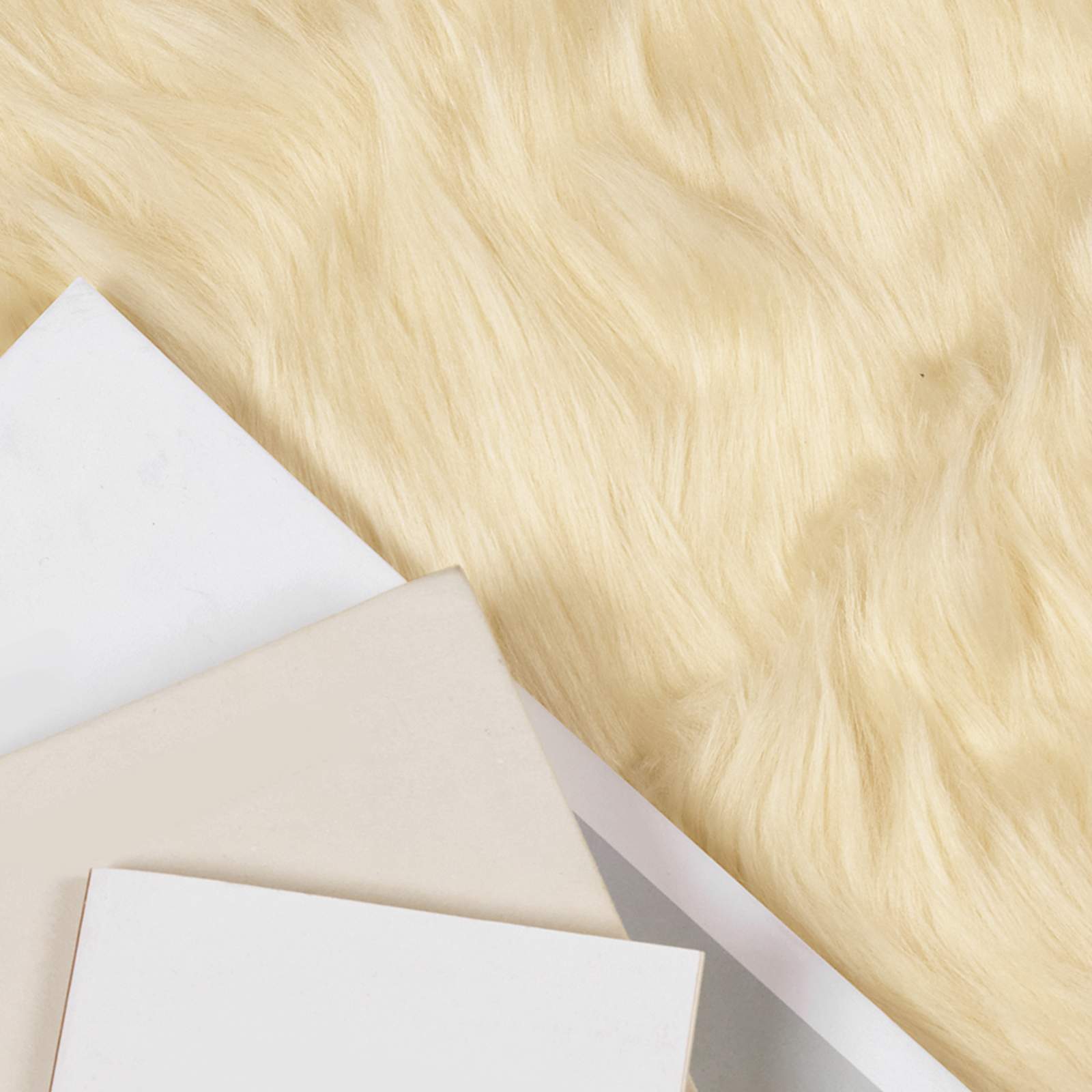 Tappeto in finta TAFALLA Crema Ø 100 cm Poliestere