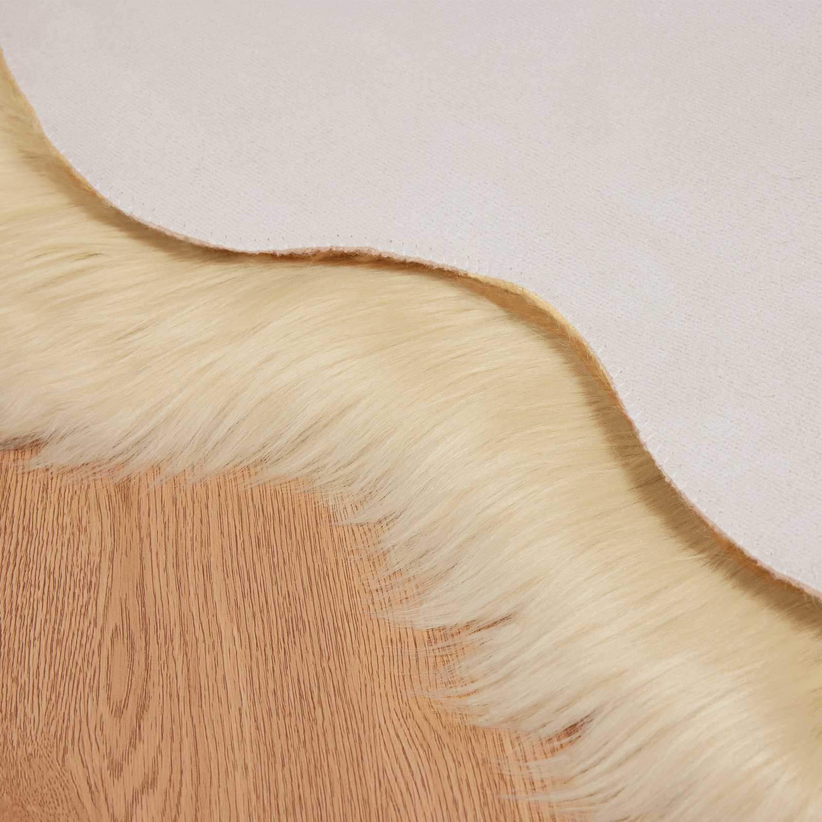 Tappeto in finta TAFALLA Crema 50 x 80 cm Poliestere