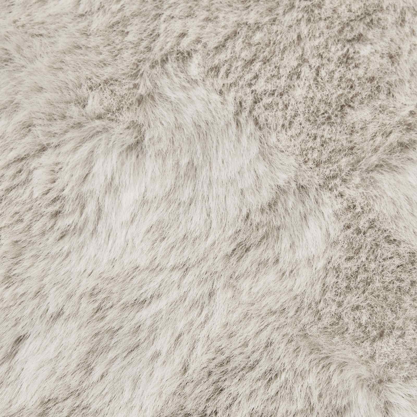 Tappeto antiscivolo in sintetica di coniglio OLITE Beige