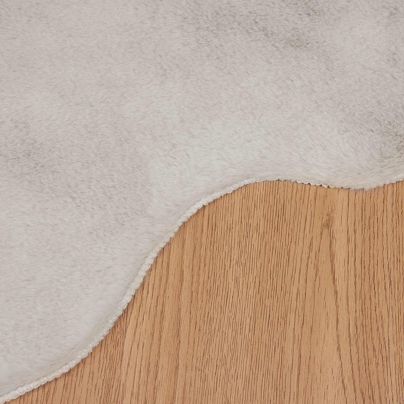 Tappeto antiscivolo in sintetica di coniglio OLITE Beige