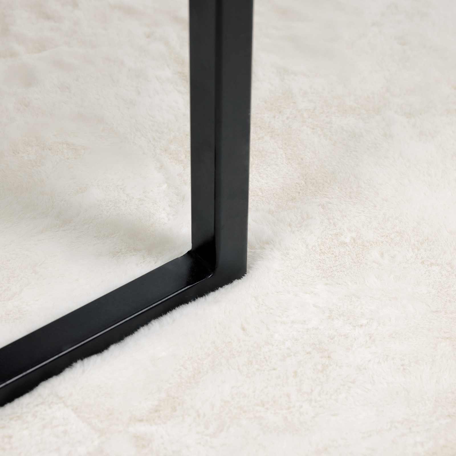 Tappeto antiscivolo in sintetica di coniglio OLITE Crema