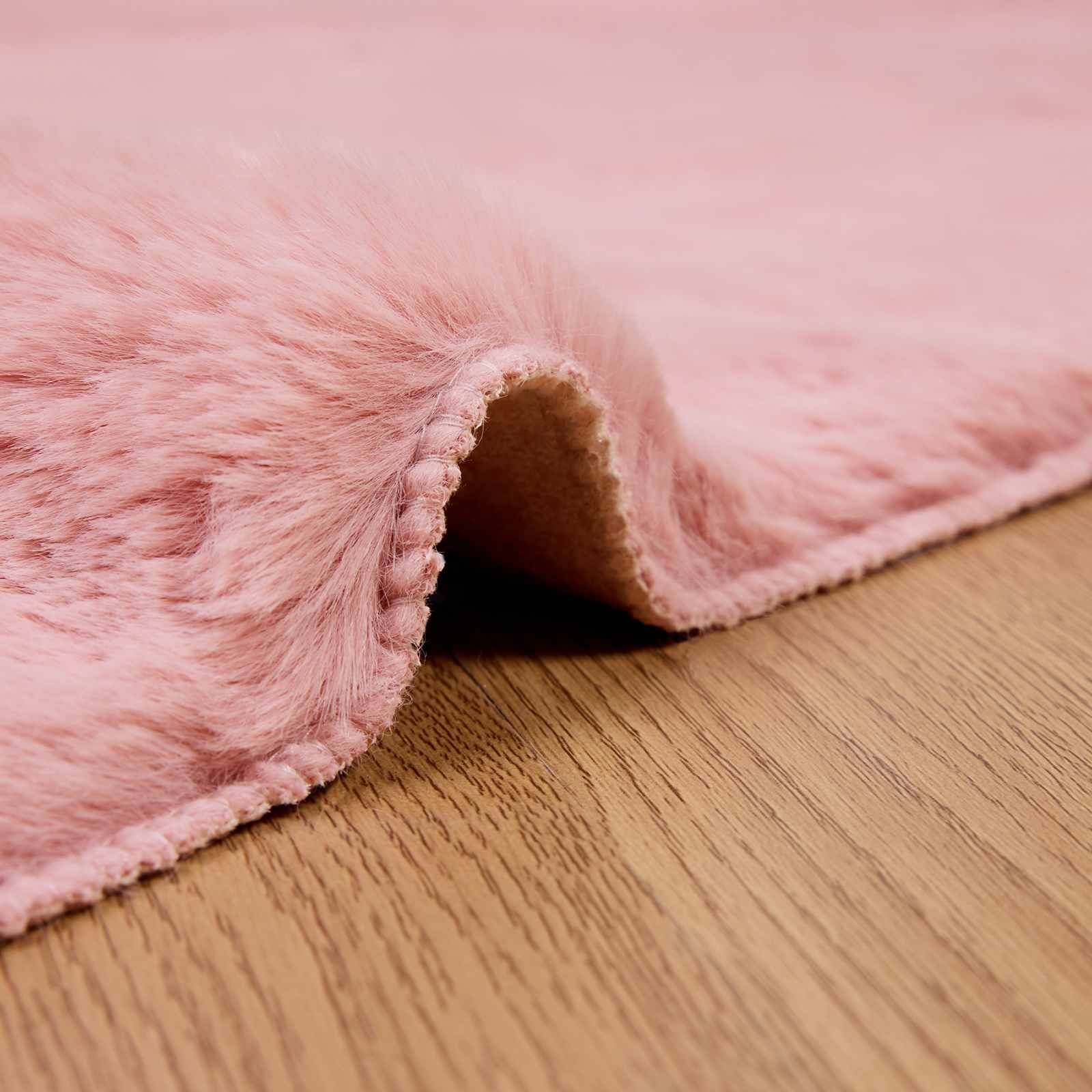 Tappeto antiscivolo in sintetica di coniglio OLITE Rosa