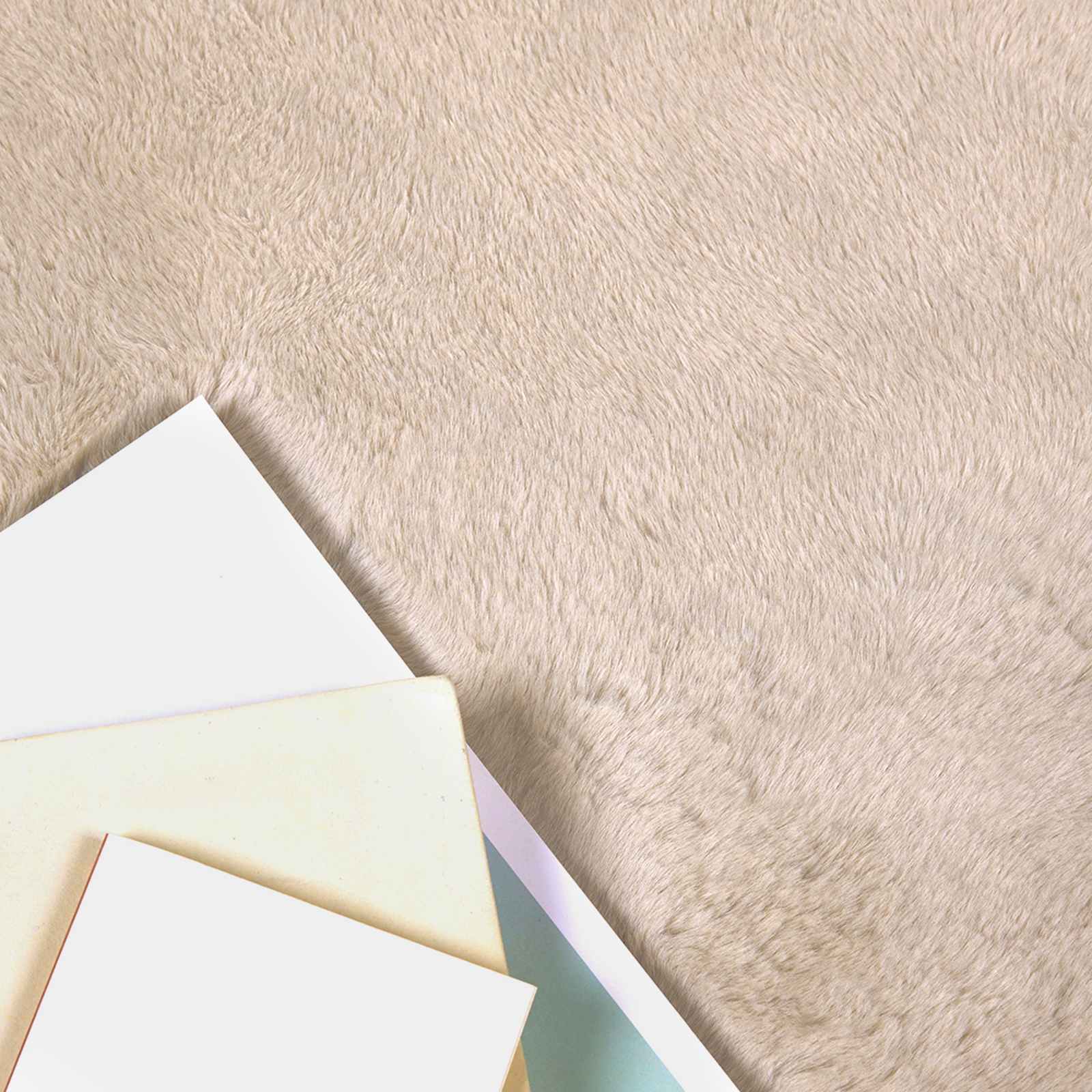 Tappeto antiscivolo in sintetica di coniglio OLITE Tortora