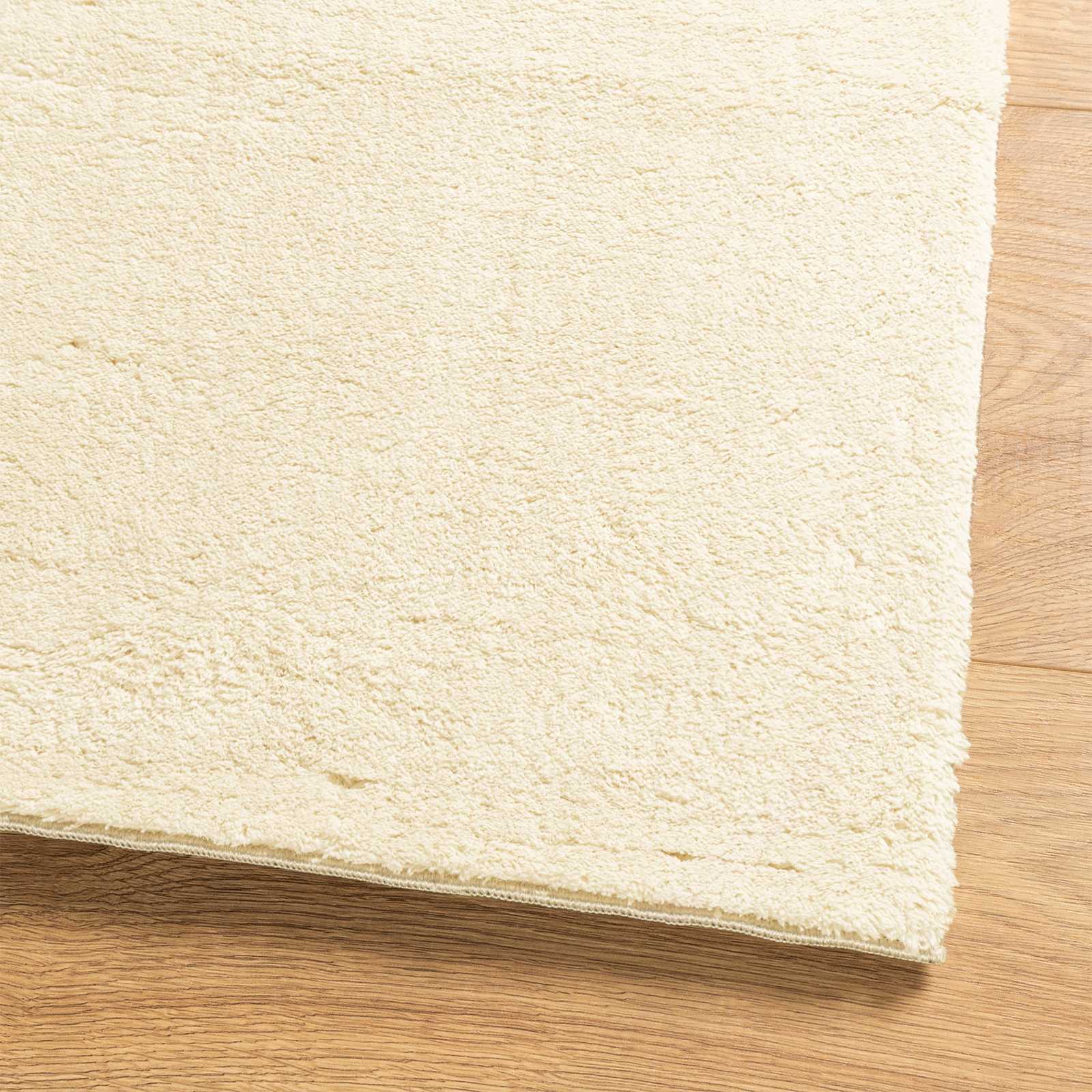 Tappeto a pelo medio, morbido e lavabile HUARTE Crema